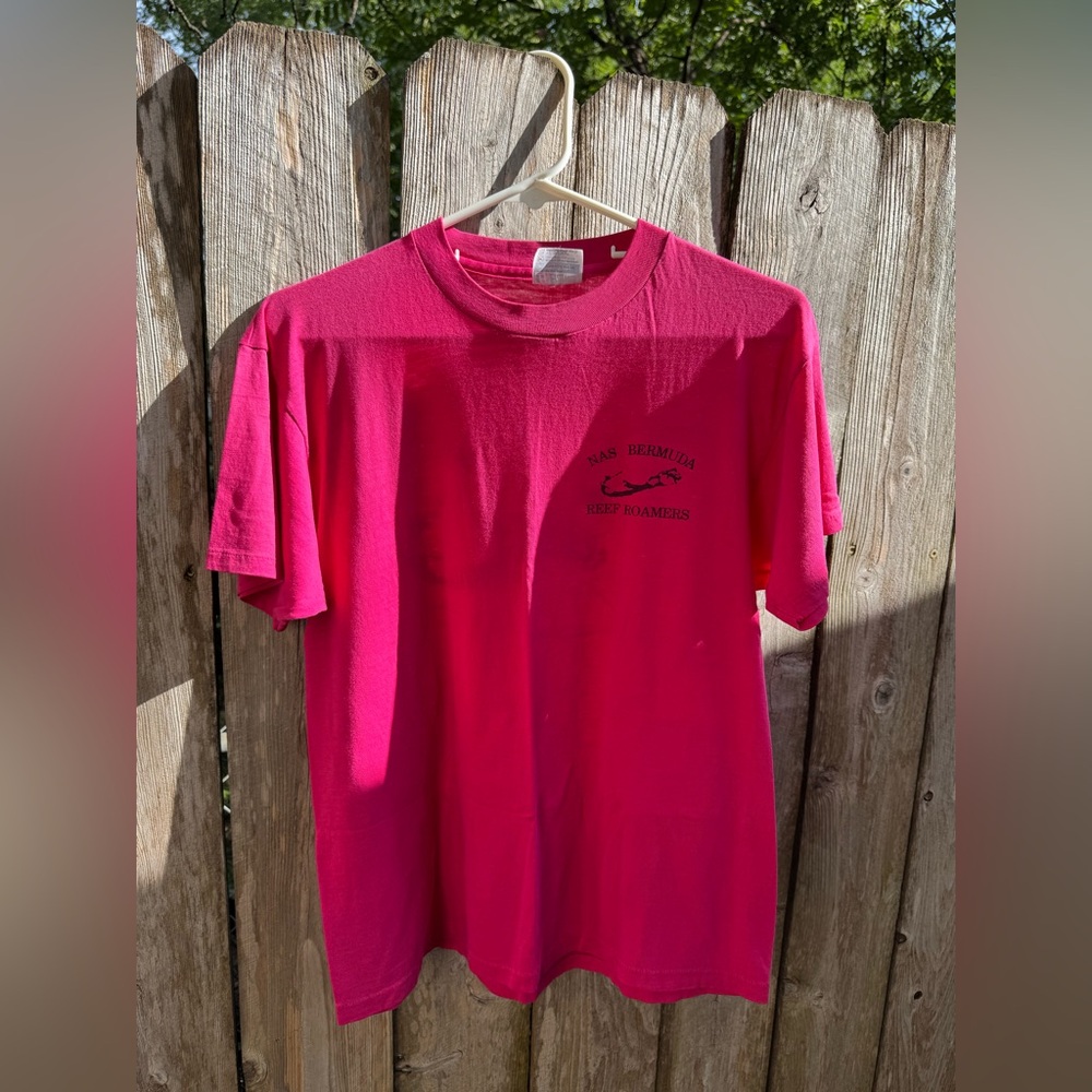 Vintage Hanes pink 50/50 diving tee - made in USA